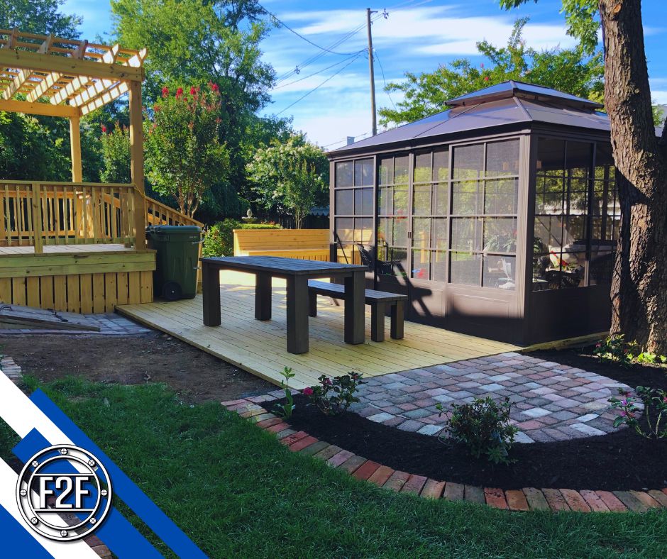 Gorgeous Outdoor Living Space in Roanoke
